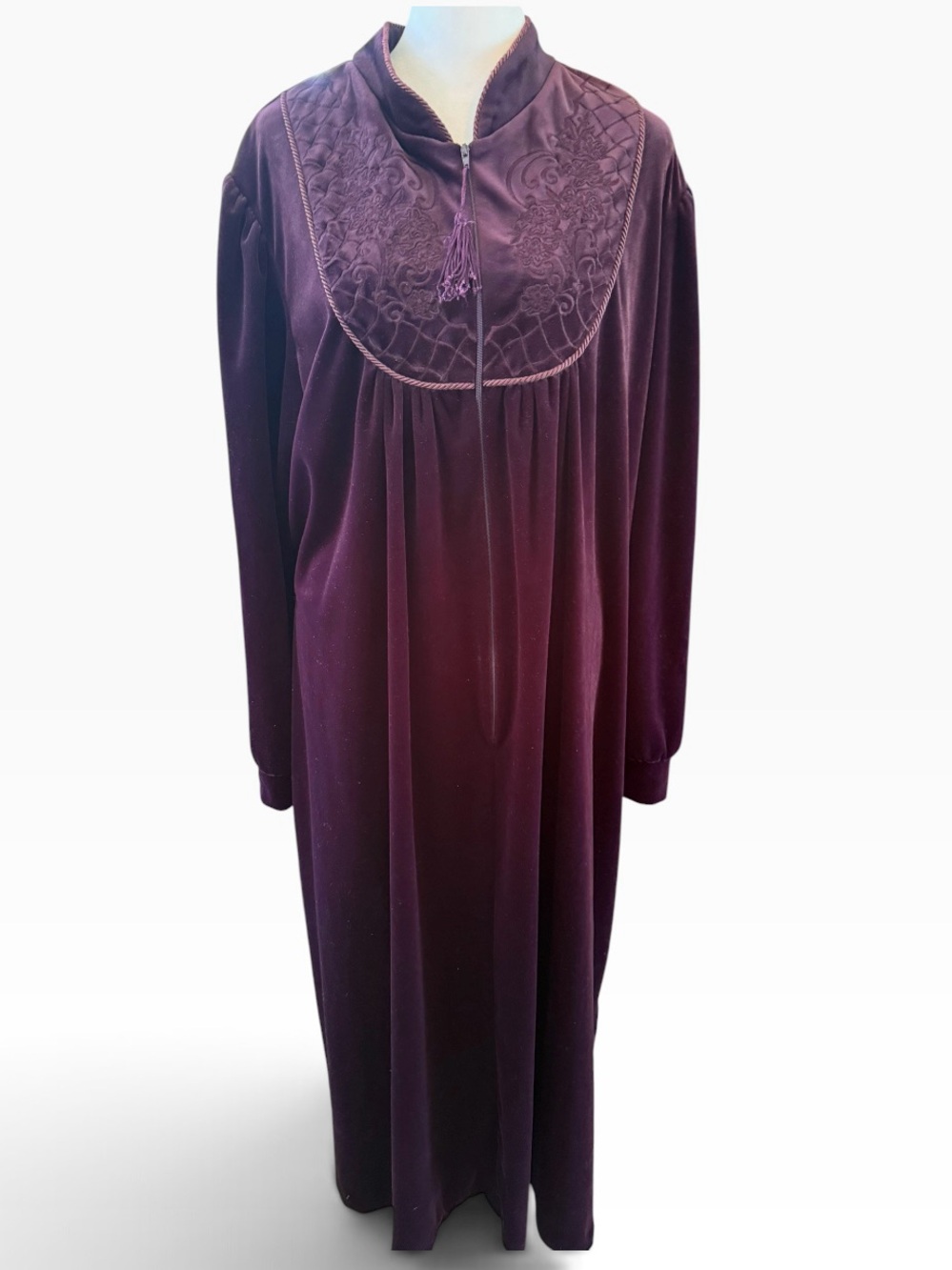 Vintage Womens Amanda Stewart Intimates purple velour robe EUC Size XL